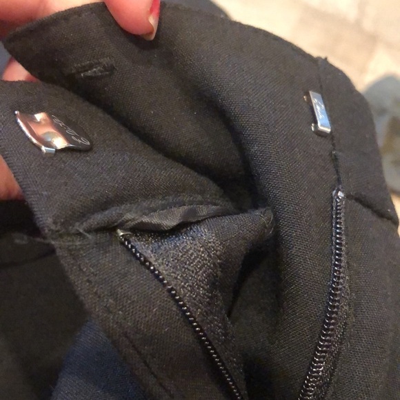 Worthington Stretch Black Bermuda Shorts - Picture 6 of 6